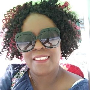 Meet your Posher, Ginger